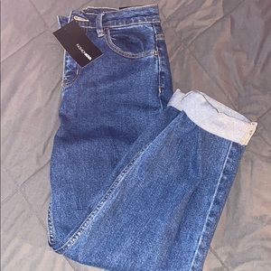 Fashion nova mom jeans